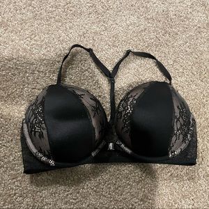 Victoria’s Secret bra!